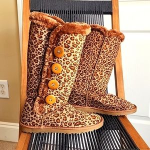Leopard Print Slip-On Boots
